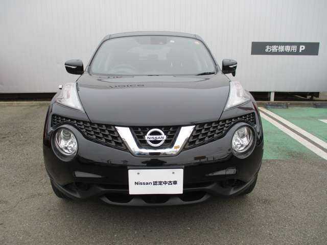 中古車 日産 ジューク 1 5 15rx の中古車詳細 13 000km ブラック 神奈川県 129 8万円 中古車情報 中古車検索なら 車選びドットコム 車選び Com