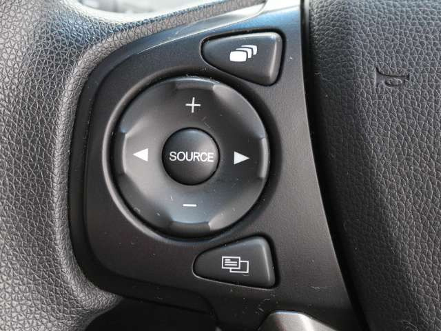 中古車 ホンダ フリード 1 5 G ホンダセンシング の中古車詳細 70 000km ワインレッド 三重県 125 4万円 中古車情報 中古車検索なら 車選びドットコム 車選び Com