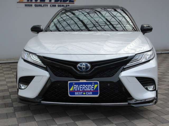 中古車 トヨタ カムリ 2 5 Ws レザーパッケージ Trdフルエアロマフラーjblサンルーフ の中古車詳細 21 000km ホワイトパール 神奈川県 3万円 中古車情報 中古車検索なら 車選びドットコム 車選び Com