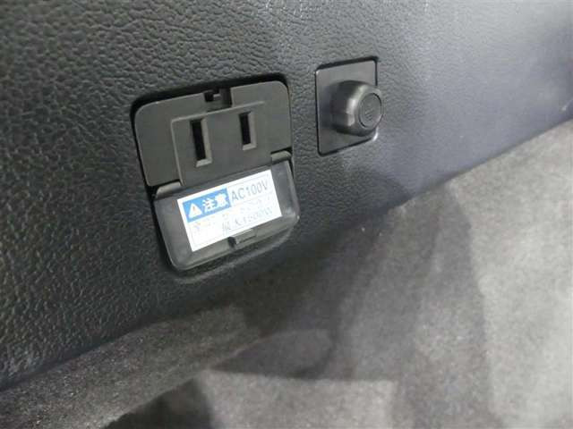 中古車 トヨタ プリウス 1 8 A プレミアム の中古車詳細 63 000km パールメタリック 千葉県 1万円 中古車情報 中古車 検索なら 車選びドットコム 車選び Com