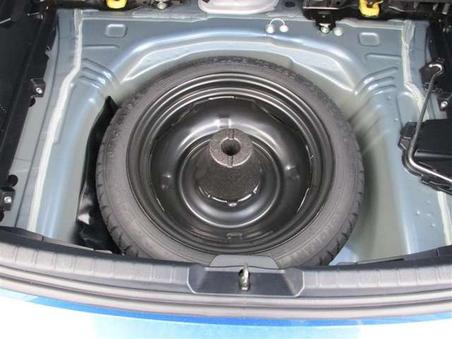 中古車 トヨタ ヴィッツ 1 0 F の中古車詳細 39 000km ブルー 栃木県 103万円 中古車情報 中古車検索なら 車選びドットコム 車選び Com