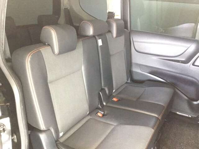 中古車 トヨタ シエンタ ハイブリッド 1 5 G クエロ の中古車詳細 41 000km ブラック 兵庫県 1 8万円 中古車情報 中古車検索なら 車選びドットコム 車選び Com