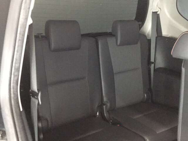 中古車 トヨタ シエンタ ハイブリッド 1 5 G クエロ の中古車詳細 41 000km ブラック 兵庫県 1 8万円 中古車情報 中古車検索なら 車選びドットコム 車選び Com