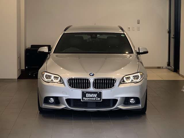 中古車 Bmw 535iツーリング Mスポーツ の中古車詳細 46 000km シルバー 東京都 325万円 中古車情報 中古車検索なら 車選びドットコム 車選び Com