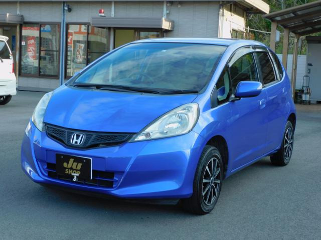 中古車 ホンダ フィット 1 3 G スマートセレクション 純正ナビ Tv の中古車詳細 78 490km ブルー 愛媛県 29 8万円 中古車情報 中古車検索なら 車選びドットコム 車選び Com