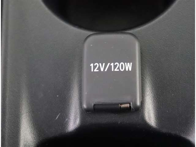 中古車 トヨタ プリウス 1 8 E の中古車詳細 60 000km シルバーメタリック 大阪府 138万円 中古車情報 中古車検索なら 車選びドットコム 車選び Com