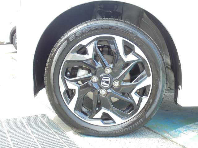 中古車 ホンダ N Boxカスタム G L ターボ ホンダセンシング の中古車詳細 13 000km パールホワイト 滋賀県 167万円 中古車情報 中古車検索なら 車選びドットコム 車選び Com