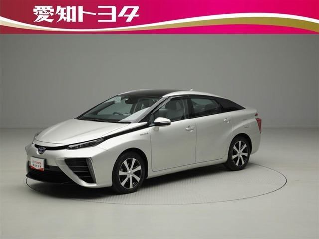 中古車 トヨタ Mirai ベースモデル の中古車詳細 15 000km シルバー 愛知県 193万円 中古車情報 中古車検索なら 車 選びドットコム 車選び Com