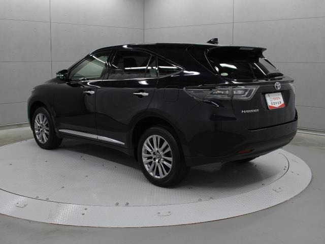 中古車 トヨタ ハリアー 2 0 プレミアム アドバンスドパッケージ の中古車詳細 19 000km ブラックパール 兵庫県 239 8万円 中古車情報 中古車検索なら 車選びドットコム 車選び Com