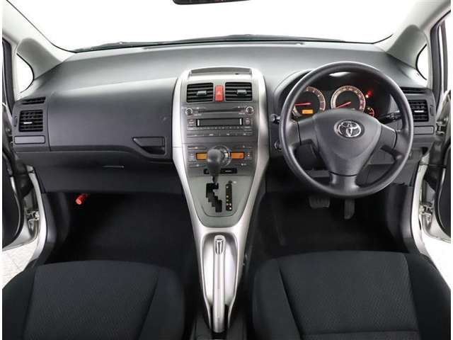 中古車 トヨタ オーリス 1 5 150x Mパッケージ の中古車詳細 30 000km シルバーメタリック 大阪府 32万円 中古車情報 中古車検索なら 車選びドットコム 車選び Com