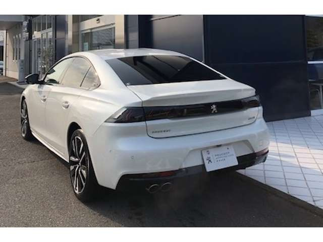 中古車 プジョー 508 Gt ブルーhdi ディーゼル の中古車詳細 4 000km パール 山口県 363万円 中古車情報 中古車 検索なら 車選びドットコム 車選び Com