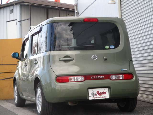 中古車 日産 キューブ 1 5 15x Mセレクション 走行キロ 地デジsdナビ Bカメラ の中古車詳細 17 000km カーキグレー 埼玉県 38万円 中古車情報 中古車検索なら 車選びドットコム 車選び Com