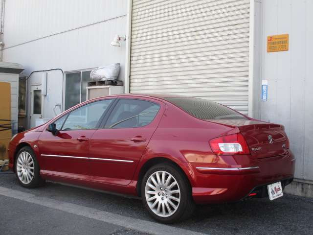 中古車 プジョー 407 Sv 3 0 後期最終型 黒革 地デジhddナビ の中古車詳細 85 000km レッド 埼玉県 28万円 中古車情報 中古車検索なら 車選びドットコム 車選び Com