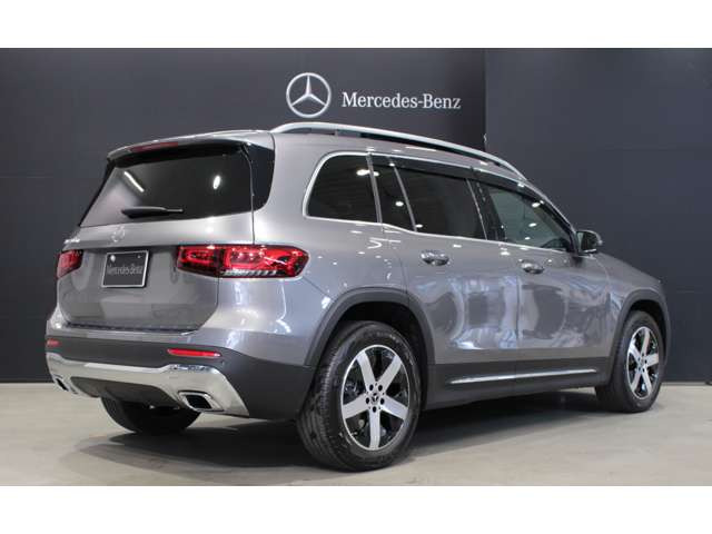 中古車 メルセデス ベンツ Glb0d ディーゼル の中古車詳細 4 000km グレー 千葉県 608万円 中古車情報 中古車 検索なら 車選びドットコム 車選び Com