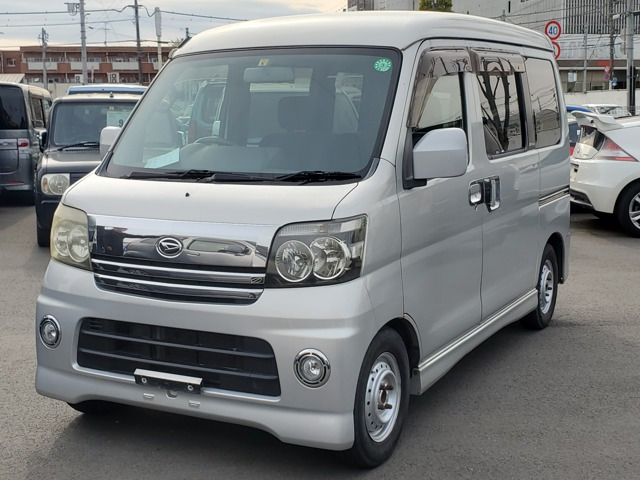 中古車 ダイハツ アトレーワゴン カスタムターボrs ブラックエディション の中古車詳細 139 000km シルバー 東京都 14 8万円 中古車情報 中古車検索なら 車選びドットコム 車選び Com