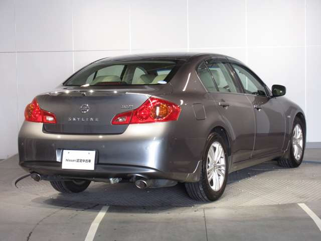 中古車 日産 スカイライン 2 5 250gt の中古車詳細 65 000km ダークシルバーメタリック 石川県 69万円 中古車 情報 中古車検索なら 車選びドットコム 車選び Com