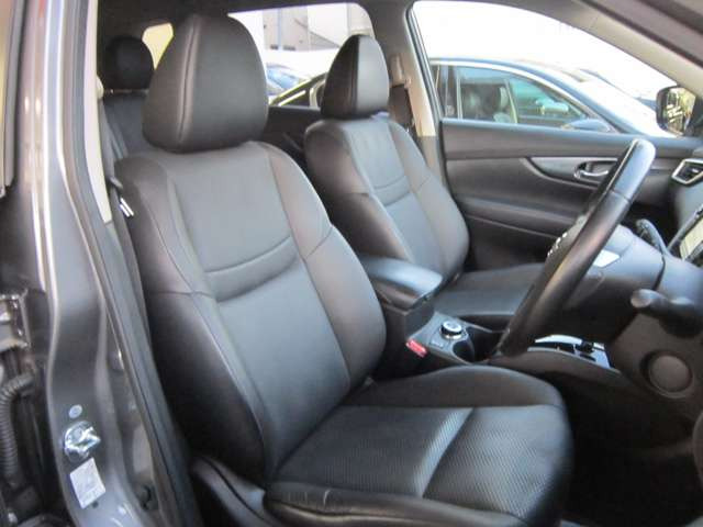 中古車 日産 エクストレイル 2 0 x エマージェンシーブレーキパッケージ 4wd の中古車詳細 125 000km ダークグレーメタリック 埼玉県 119 8万円 中古車情報 中古車検索なら 車選びドットコム 車選び Com