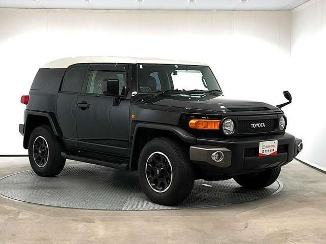 中古車 トヨタ Fjクルーザー 4 0 ブラックカラーパッケージ 4wd の中古車詳細 91 000km ブラック 福井県 258万円 中古車情報 中古車検索なら 車選びドットコム 車選び Com