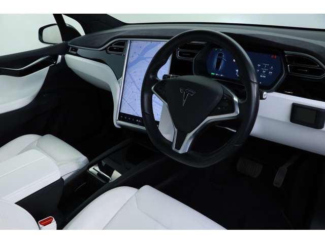 中古車 テスラ モデルx 90d 有償色 白革 6シーター オートパイロット の中古車詳細 53 000km オブシディアンブラック 東京都 765万円 中古車情報 中古車検索なら 車選びドットコム 車選び Com