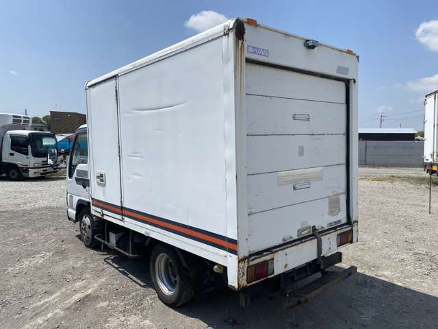 中古車 いすゞ エルフ 冷蔵冷凍車 Etc バックモニター エンジン型式4hl1 の中古車詳細 526 000km ホワイト 兵庫県 37万円 中古車情報 中古車検索なら 車選びドットコム 車選び Com