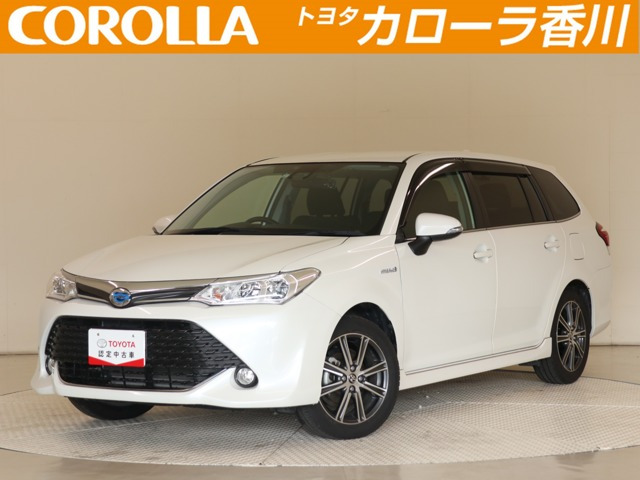 中古車 トヨタ カローラフィールダー 1 5 ハイブリッド G エアロツアラー の中古車詳細 59 000km ホワイトパール 香川県 129 8万円 中古車情報 中古車検索なら 車選びドットコム 車選び Com