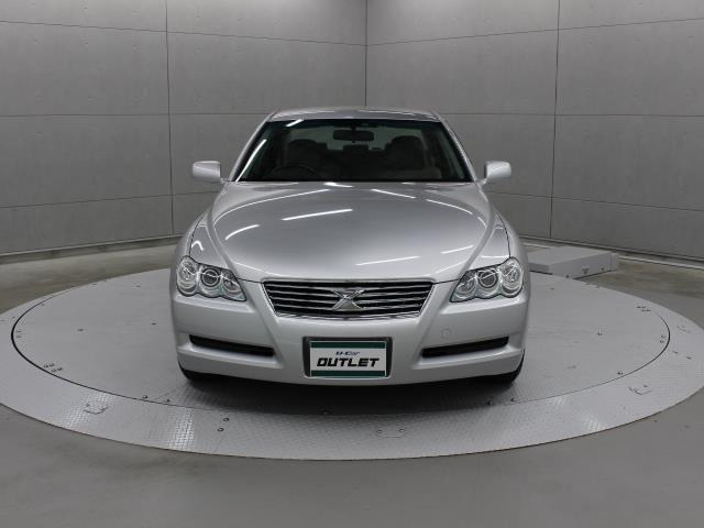 中古車 トヨタ マークx 2 5 250g の中古車詳細 95 000km シルバーメタリック 兵庫県 15 2万円 中古車情報 中古車 検索なら 車選びドットコム 車選び Com