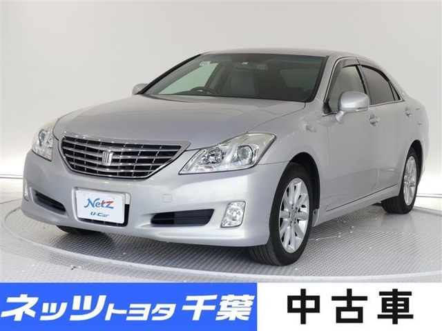 中古車 トヨタ クラウン 3 0 ロイヤルサルーン の中古車詳細 87 000km シルバーパール 千葉県 65万円 中古車情報 中古車 検索なら 車選びドットコム 車選び Com