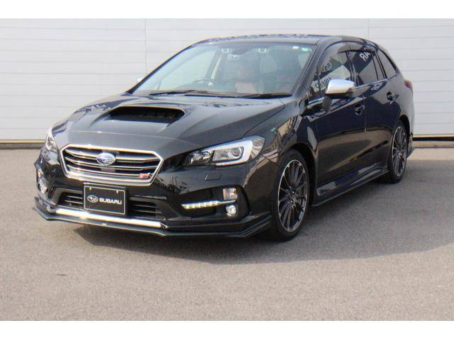 中古車 スバル レヴォーグ 1 6 Sti スポーツ アイサイト 4wd の中古車詳細 30 000km ブラックメタリック 広島県 243万円 中古車情報 中古車検索なら 車選びドットコム 車選び Com