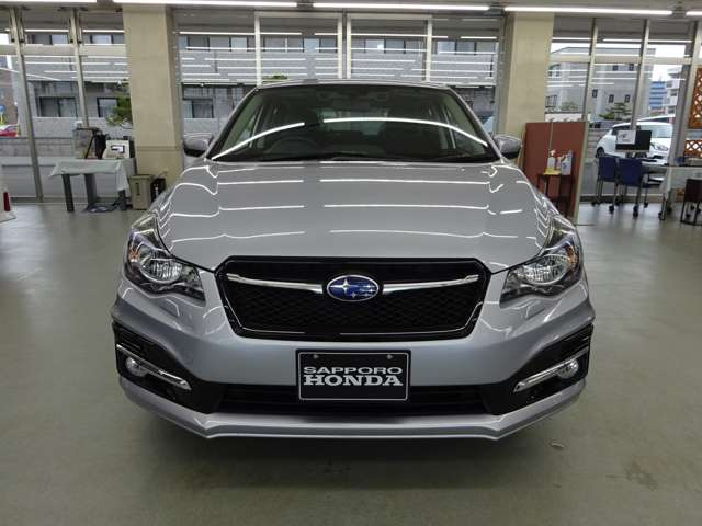 中古車 スバル インプレッサスポーツ ハイブリッド 2 0 I アイサイト 4wd の中古車詳細 26 000km シルバー 北海道 149万円 中古車情報 中古車検索なら 車選びドットコム 車選び Com