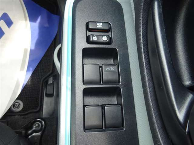 中古車 トヨタ アクア 1 5 S の中古車詳細 45 000km ライトブルーメタリック 群馬県 85万円 中古車情報 中古車検索なら 車選びドットコム 車選び Com