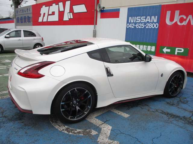 中古車 日産 フェアレディz 3 7 Nismo の中古車詳細 5 000km ホワイトパール 東京都 549 9万円 中古車情報 中古車検索なら 車選びドットコム 車選び Com