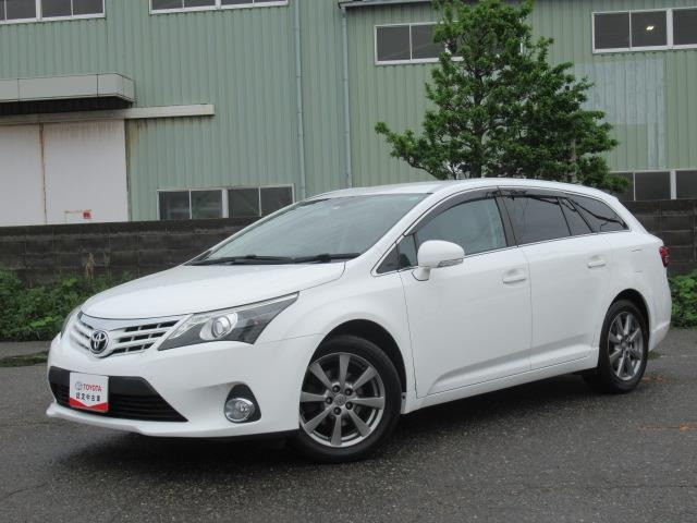 中古車 トヨタ アベンシスワゴン 2 0 Li の中古車詳細 000km ホワイト 石川県 65万円 中古車情報 中古車検索なら 車 選びドットコム 車選び Com