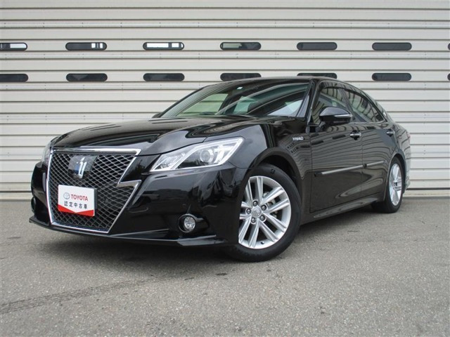 中古車 トヨタ クラウンアスリート ハイブリッド 2 5 S の中古車詳細 67 000km ブラック 石川県 234万円 中古車情報 中古車検索なら 車選びドットコム 車選び Com