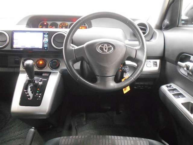 中古車 トヨタ カローラルミオン 1 5 X エアロツアラー の中古車詳細 000km ワインレッド 大分県 49 5万円 中古車 情報 中古車検索なら 車選びドットコム 車選び Com