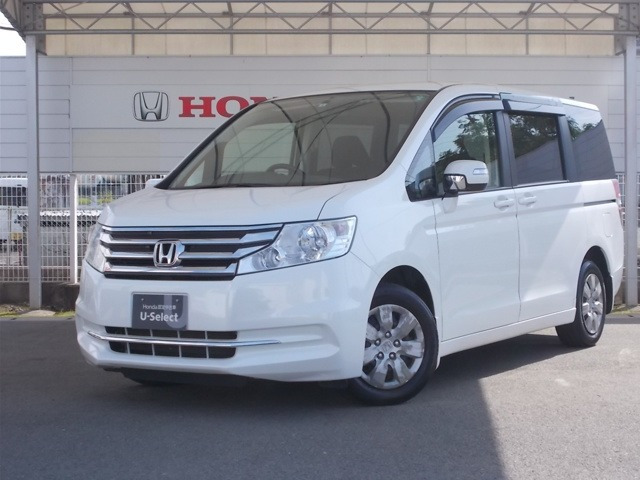 中古車 ホンダ ステップワゴン 2 0 G E セレクション の中古車詳細 60 000km ホワイトパール 熊本県 99 8万円 中古 車情報 中古車検索なら 車選びドットコム 車選び Com