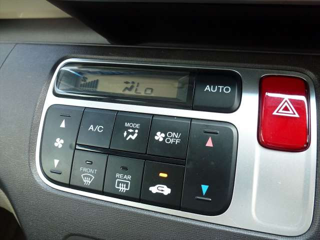 中古車 ホンダ N One G Lパッケージ の中古車詳細 8 000km シルバー 大阪府 75 8万円 中古車情報 中古車検索なら 車 選びドットコム 車選び Com