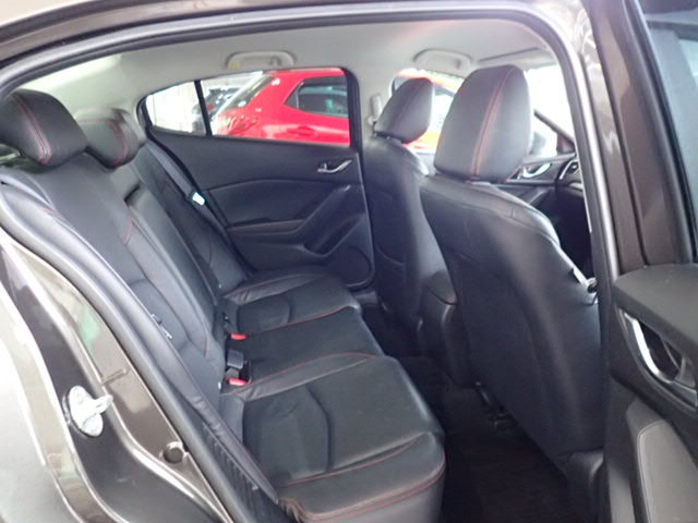 中古車 マツダ アクセラハイブリッド Hybrid Lパッケージ の中古車詳細 60 000km ブラウン 神奈川県 98 3万円 中古車情報 中古車検索なら 車選びドットコム 車選び Com