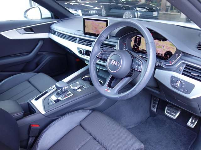 中古車 アウディ アバント 1 4 Tfsi スポーツ Sラインパッケージ の中古車詳細 28 000km ホワイトメタリック 栃木県 332万円 中古車情報 中古車検索なら 車選びドットコム 車選び Com