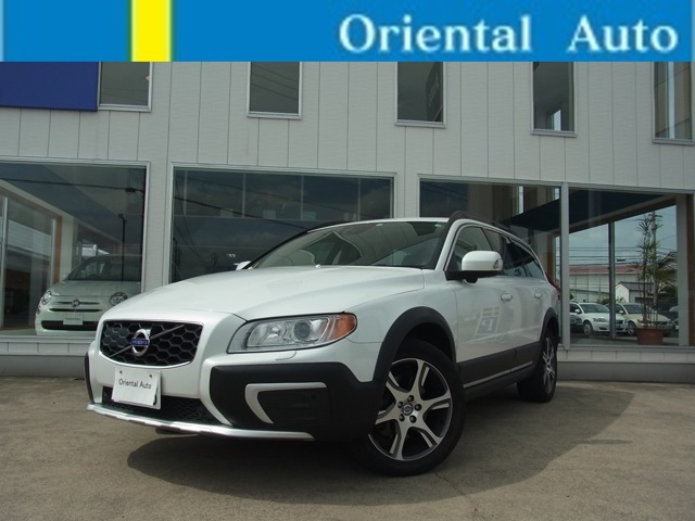 中古車 ボルボ Xc70 T6 Awd 4wd の中古車詳細 98 000km ホワイトパール 徳島県 169万円 中古車情報 中古車 検索なら 車選びドットコム 車選び Com