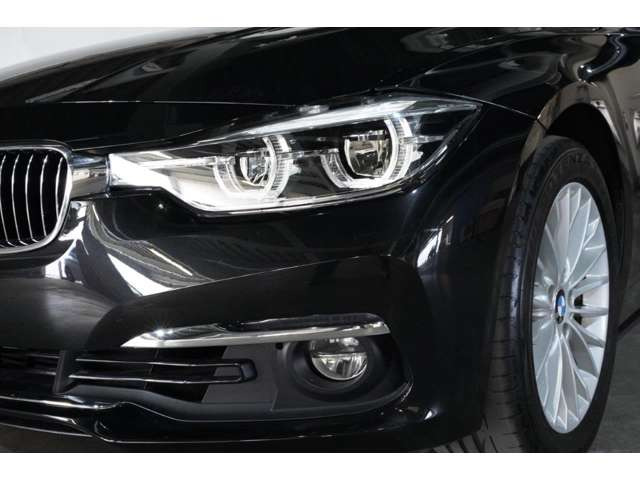 中古車 Bmw 318i ラグジュアリー の中古車詳細 28 000km ブラック 東京都 228万円 中古車情報 中古車検索なら 車 選びドットコム 車選び Com