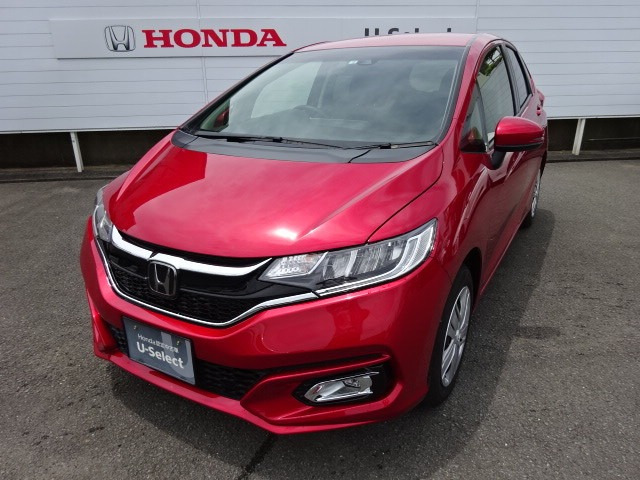 中古車 ホンダ フィット 1 3 13g Fパッケージ コンフォートエディション の中古車詳細 11 000km レッド 徳島県 159 8万円 中古車情報 中古車検索なら 車選びドットコム 車選び Com