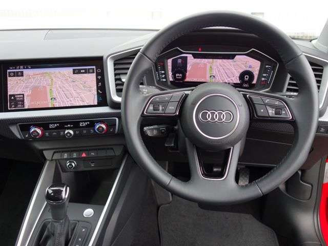 中古車 アウディ A1スポーツバック 35 Tfsi アドバンスド の中古車詳細 5 000km レッドパール 栃木県 3万円 中古車 情報 中古車検索なら 車選びドットコム 車選び Com