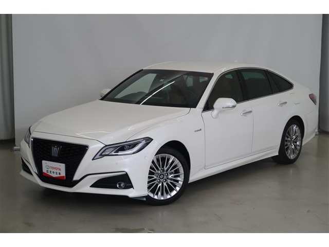 中古車 トヨタ クラウンハイブリッド 2 5 S の中古車詳細 6km パールメタリック 富山県 484万円 中古車情報 中古車検索なら 車選びドットコム 車選び Com