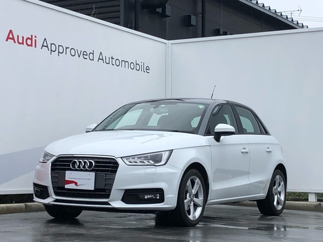 中古車 アウディ A1スポーツバック 1 0 Tfsi スポーツ バイキセノン の中古車詳細 26 000km ホワイト 静岡県 178万円 中古車情報 中古車検索なら 車選びドットコム 車選び Com