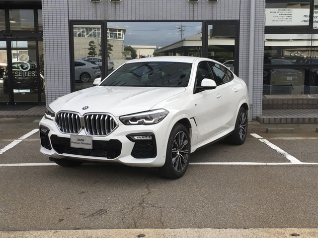 中古車 Bmw X6 Xドライブ35d Mスポーツ ディーゼル 4wd の中古車詳細 4 000km ホワイト 福井県 968万円 中古車 情報 中古車検索なら 車選びドットコム 車選び Com