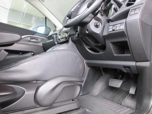 中古車 マツダ プレマシー 2 0 s スカイアクティブ Lパッケージ の中古車詳細 51 000km レッド 静岡県 113 9万円 中古車情報 中古車検索なら 車選びドットコム 車選び Com