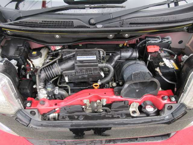 中古車 ホンダ N Boxカスタム G ターボ Lパッケージ 2トーンカラースタイル の中古車詳細 40 000km レッドブラックツートン 愛知県 118万円 中古車情報 中古車検索なら 車選びドットコム 車選び Com