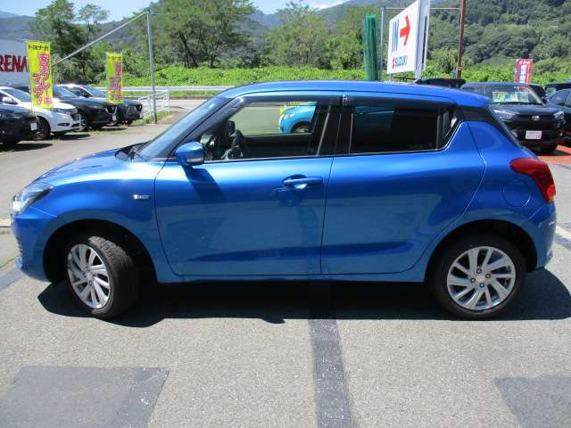 中古車 スズキ スイフト 1 2 ハイブリッド Hybrid Mg 4wd アップグレードpkg ナビtv ドラレコ の中古車詳細 登録済未使用車 21km走行 スピーディブルーメタリック 群馬県 178万円 中古車情報 中古車検索なら 車選びドットコム 車選び Com