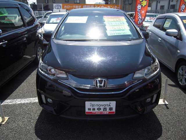 中古車 ホンダ フィット 1 5 ハイブリッド Sパッケージ の中古車詳細 57 000km ブラック 岩手県 108 9万円 中古車情報 中古車検索なら 車選びドットコム 車選び Com