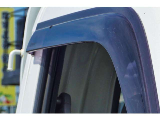 中古車 ダイハツ ハイゼットトラック スペシャル 3方開 4wd の中古車詳細 102 000km ホワイト 千葉県 25 8万円 中古車 情報 中古車検索なら 車選びドットコム 車選び Com